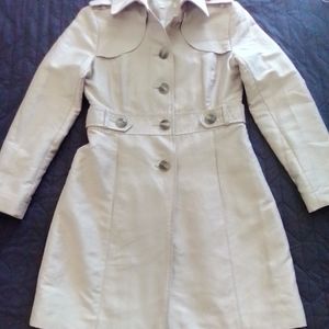 Women's Kenneth Cole trench coat size small
